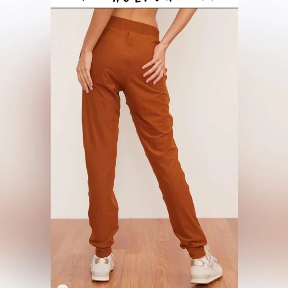 Wolven jogger - Picture 3 of 10